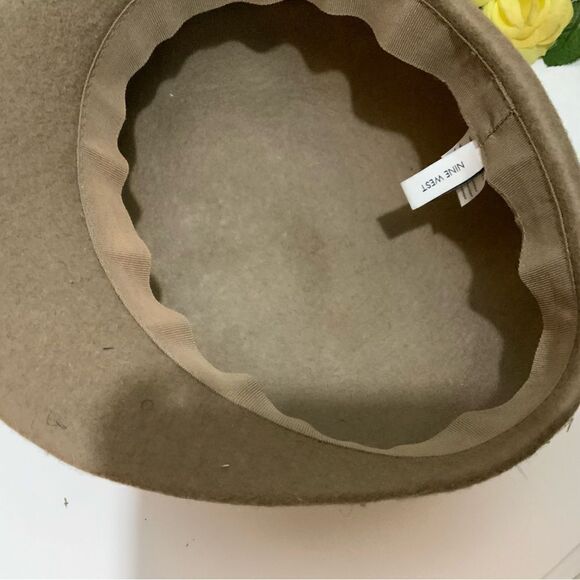 Nine West Felt Wool Newsboy Hat - Picture 5 of 8